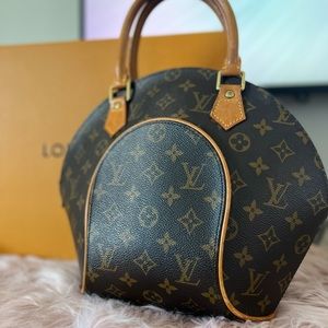 Louis Vuitton handbag